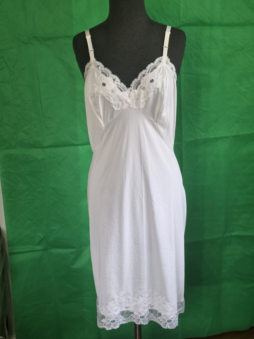 Vintage Shadowline Nylon Lace Trim Slip Dress White Size 40